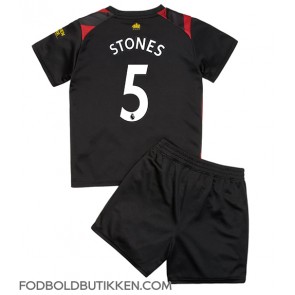 Manchester City John Stones #5 Udebanetrøje Børn 2022-23 Kortærmet (+ Korte bukser)